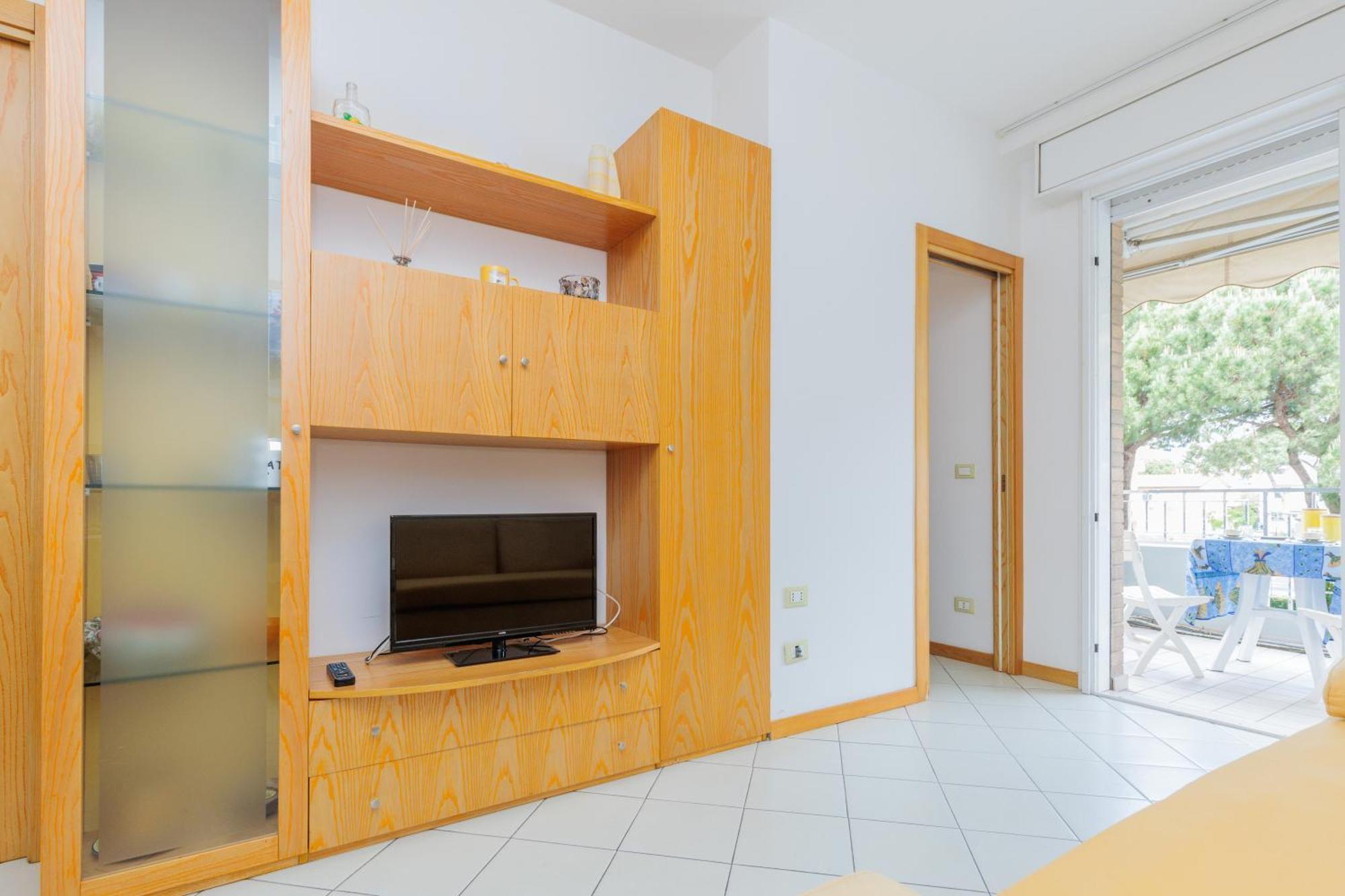 Jesolo Beach! Fronte Mare - Piscina Park E Posto Spiaggia Inclusi المظهر الخارجي الصورة